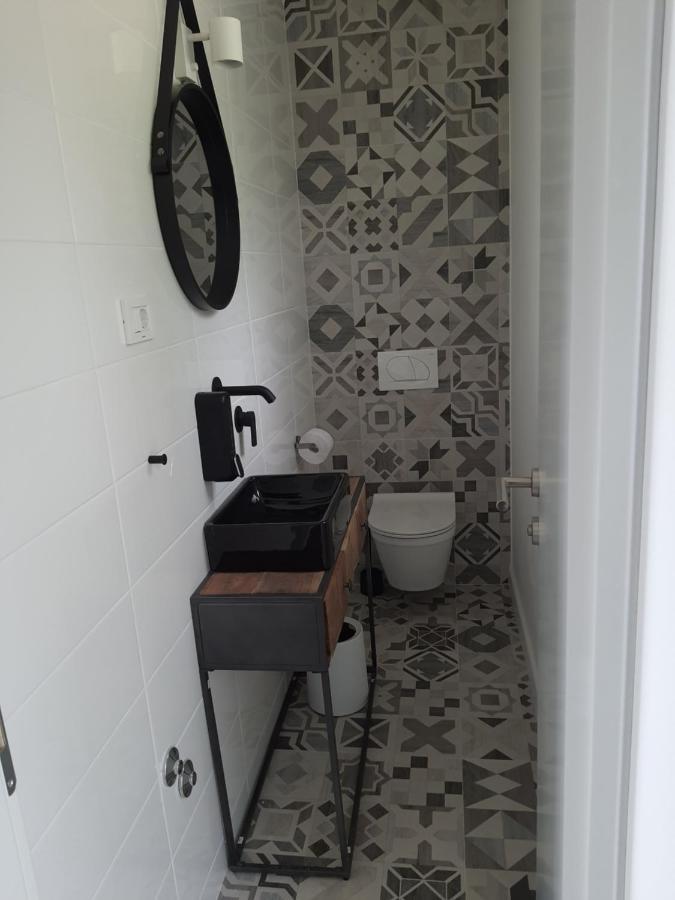 Apartments Krista เมดเวยา ภายนอก รูปภาพ
